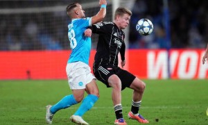 欧冠早报：10人拜仁斩巴黎取16连胜 阿森纳平百年前神迹