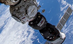 原创 
            全球都在看中国将如何救援航天员！俄罗斯和美国9个月，中国多久