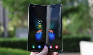 原创 
            屏幕问题已解决?三星Galaxy Fold即将重新上市