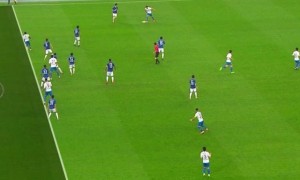 原创 
            精准!中超裁判执法水平提高!上海申花逼平天津泰达,VR立大功