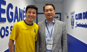 激励!驻西班牙大使现场助威武磊 盼他为国争光