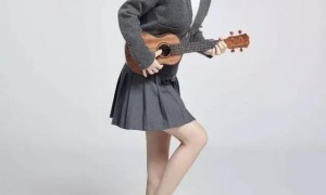 原创 
            服了冯提莫这打扮,“五五分”的视觉感真明显,网友:身高不高啊