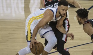 胜负解析:开拓者低估库里 一味拖节奏适得其反