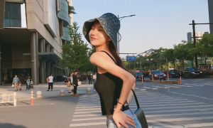 原创 
            网红温婉18岁被封杀,又实锤整容割双眼皮,真实颜值一言难尽