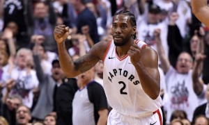 伦纳德:全队目标打进总决赛 保持冷静是我优点