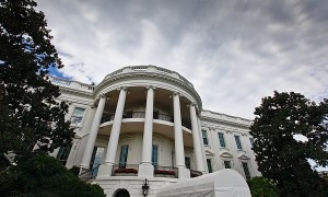 “周日晚六点前接受协议” 特朗普向哈马斯发出最后通牒