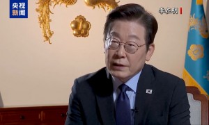 韩总统:将尽全力改善朝韩关系 努力促成离散家属尽快会面