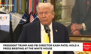 特朗普授权CIA对委行动,马杜罗:美国要重蹈在阿富汗、伊拉克的覆辙