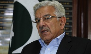 巴基斯坦防长对阿富汗发出警告:如果未能达成协议,将导致“公开战争”